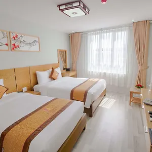 Hotel Alyssa